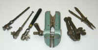 locking clamps.JPG (162463 bytes)