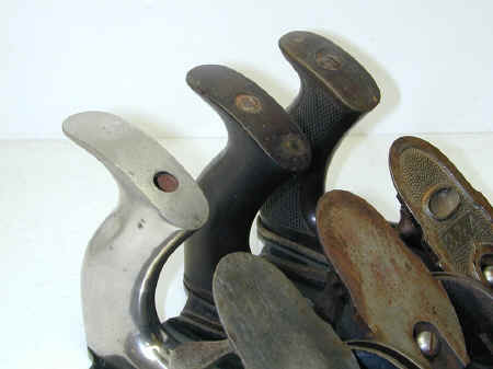 3_handles.jpg (80470 bytes)