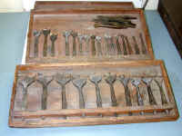 finch_math_spurbits1.jpg (52884 bytes)